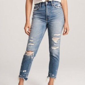 High Rise Girlfriend Jean in Medium Wash